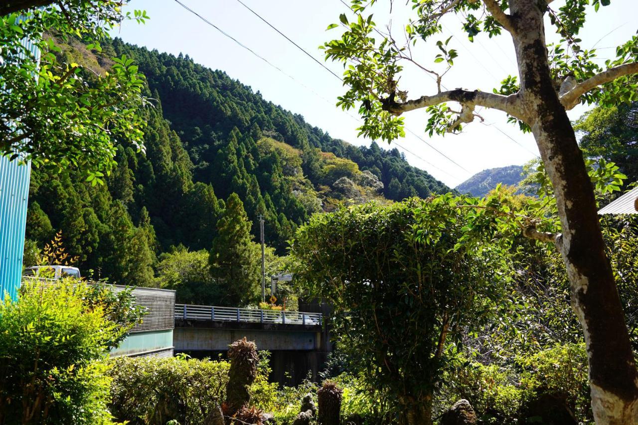 Tosayama Base 清流沿いの里山　古民家貸切　高知市街地より車で約20分 外观 照片